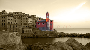 001 Tellaro Desktop